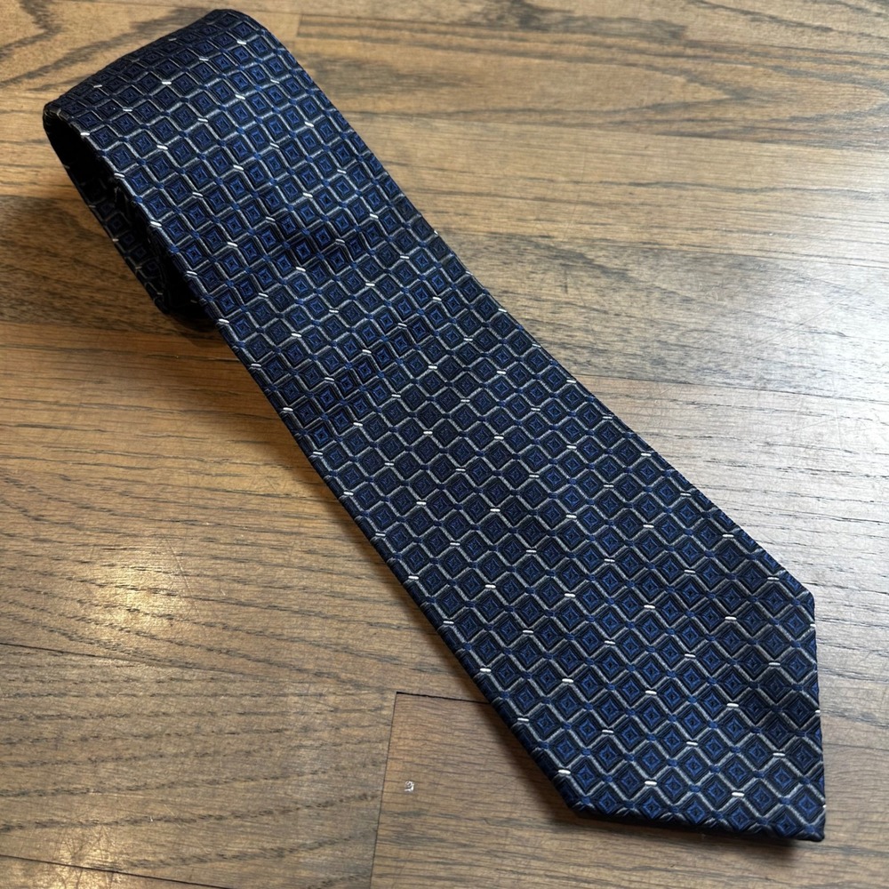 Christian Dior Paris Necktie‎ Blue Geometric Pattern Made in France